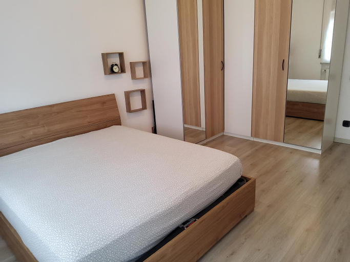 Bedroom 2, Cali House, Savona