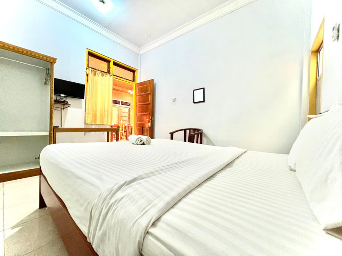 Bedroom 4, Wisma Mutiara Hotel, Padang