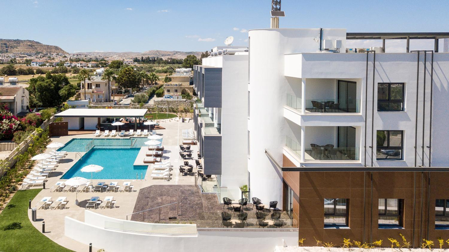 Others 4, The Quality Lodge - Self Check-in, Larnaca