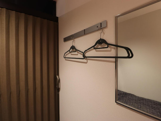 Bedroom 2, Leo Yu Capsule Hotel Nishi Funabashi, Funabashi