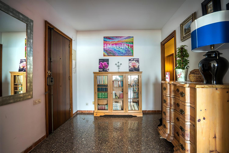 Public Area, Vivalidays Rosalia - LLoret de Mar centro, Girona