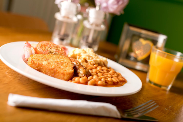 Food & Drinks, YHA Streatley on Thames, West Berkshire