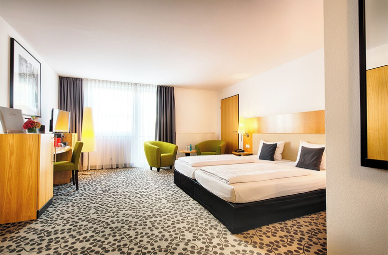 Bedroom 3, Four Points by Sheraton Offenbach Plaza, Offenbach am Main