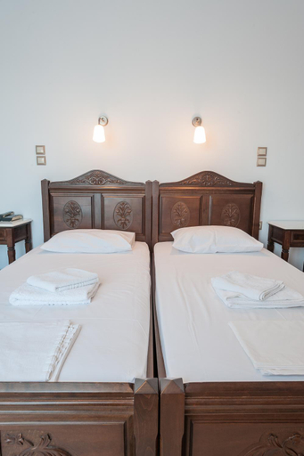 Bedroom 2, Evgatis Hotel, North Aegean