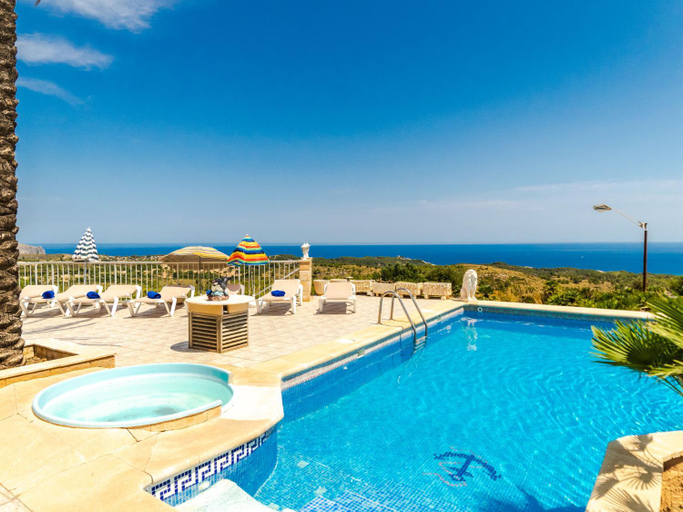 Sport & Beauty 2, Villa Cala Torta Na Lluny by Interhome, Baleares