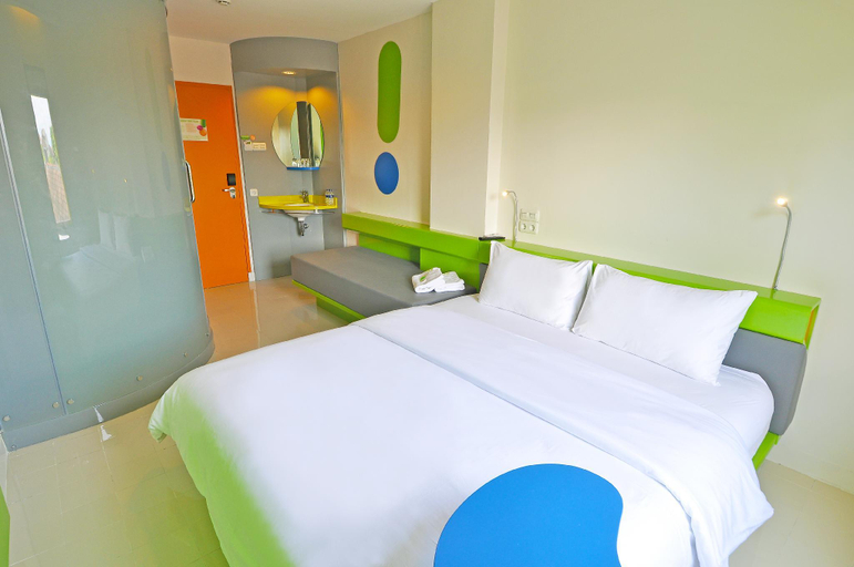 bedroom 28