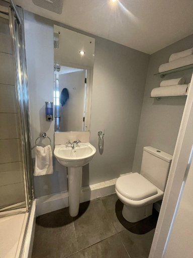 Others 3, Black Bull with Rooms-Upper, North Lanarkshire