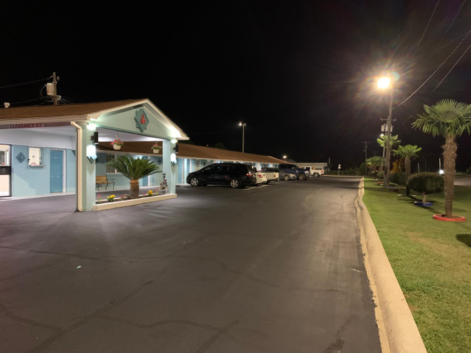 4, Budget Inn - Laurens, Laurens