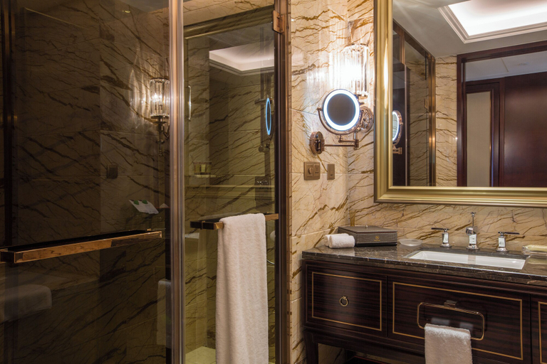 Bathroom 5, Sheraton Shantou Hotel, Shantou
