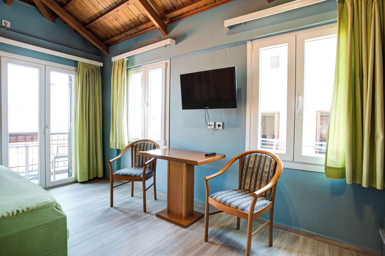 Bedroom 3, Heliotrope The Studios, North Aegean