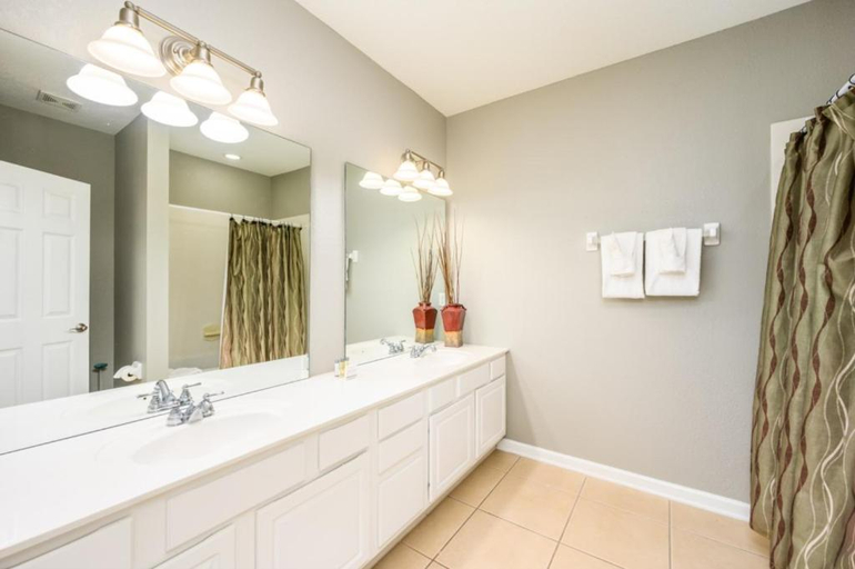 Bathroom 4, New And Gorgeous Townhome, Vista Cay - 4008, Orange