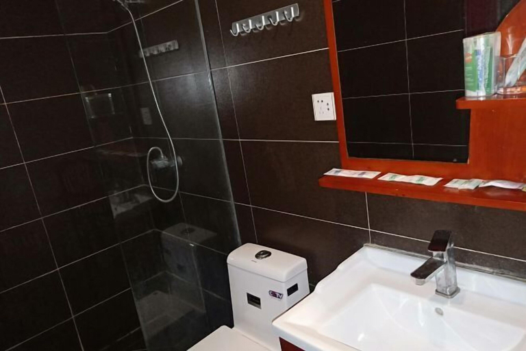 Bathroom 3, Blue City Exepress Hotel, Chengdu