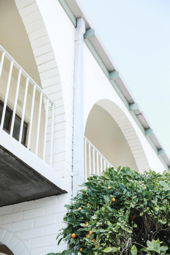 Exterior & Views 15