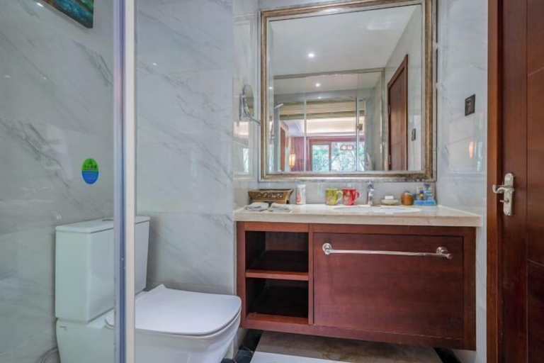 Bathroom 4, Baoyu Resort Hotel, Xishuangbanna Dai