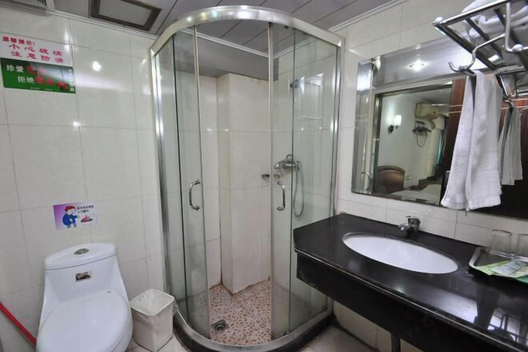 Bathroom 3, Tianjiu Hotel, Ningbo