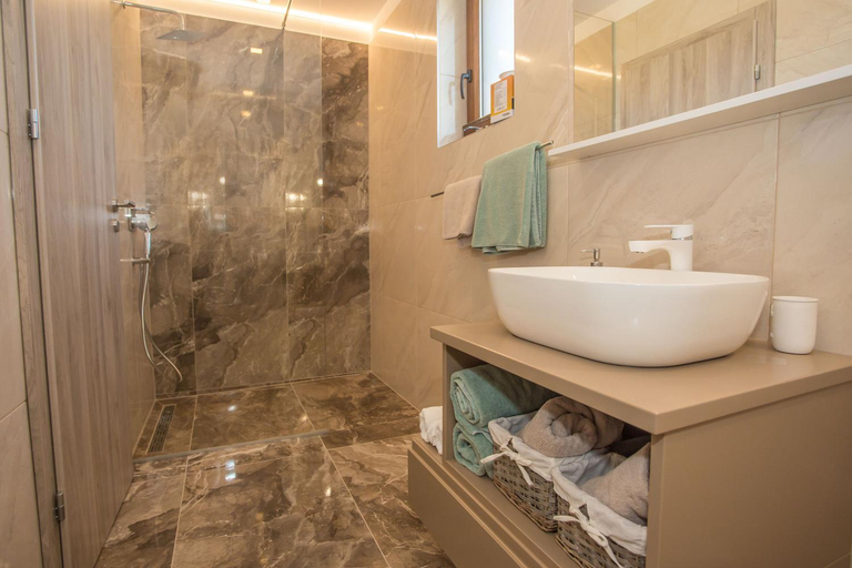 Bathroom 3, Villa Tiffany with private pool and garden, Poreč