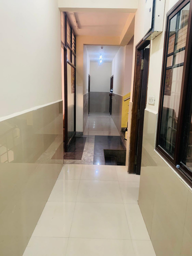 Others 5, Lexus Lodge, Bangalore