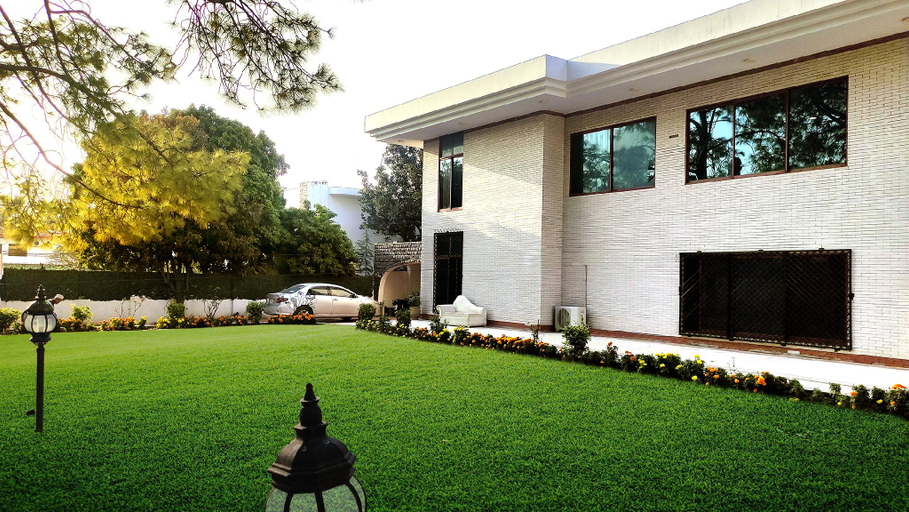 Others 3, Aleph Islamabad Guest House, Islamabad