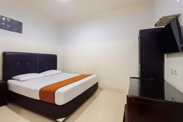 Bedroom, RedDoorz Syariah near Universitas Muhammadiyah Bungo, Bungo