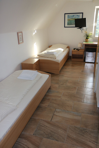 Bedroom 5, Hotel Apex, Region Hannover