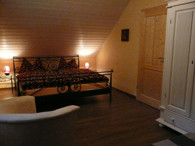 Bedroom 2, Natur-blockhaus in Waltershausen, Gotha