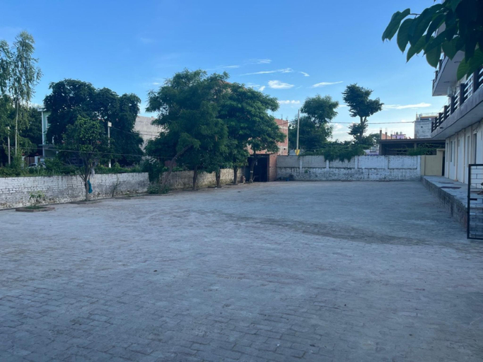 Others 2, Goroomgo Shree Raj Homestay Ayodhya, Faizabad