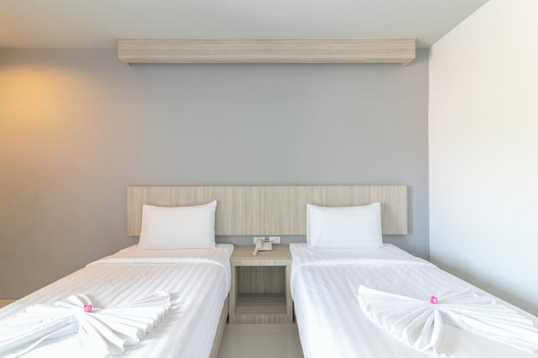 Bedroom 2, Carpio Hotel Phuket, Phuket Island