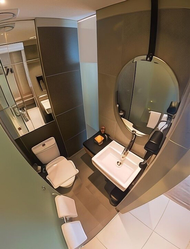 Bathroom 7