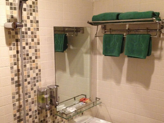 Bathroom 5