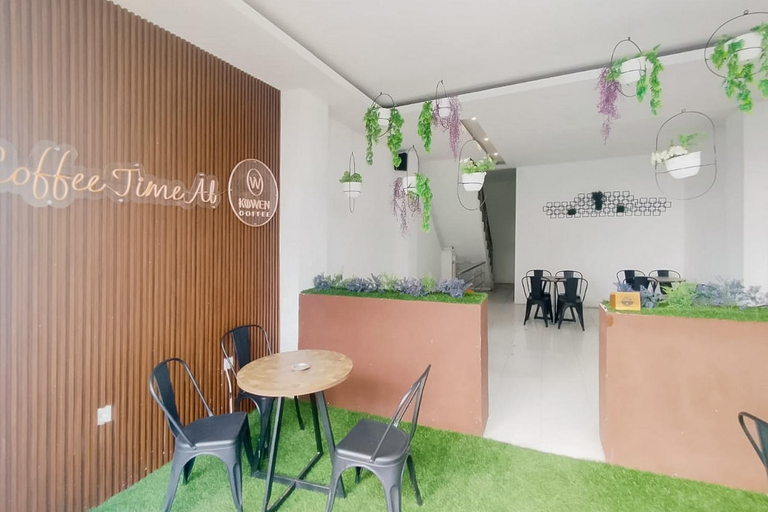 Public Area 3, RedDoorz @ Capsule Inn Teuku Umar, Bandar Lampung