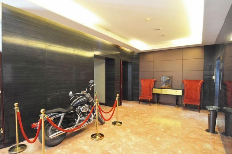Others 5, Fairy Land Hotel, Zhengzhou