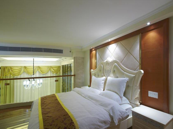 Bedroom 15