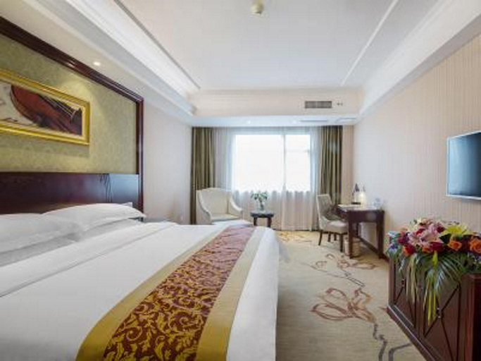 Bedroom 3, Vienna Hotel Guilin North High Speed Raiway Station, Guilin