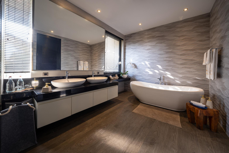 Bathroom 4, Villa Balimu Seminyak, Badung