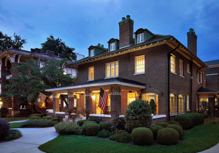 Exterior & Views 2, Graduate by Hilton Columbia SC, Richland