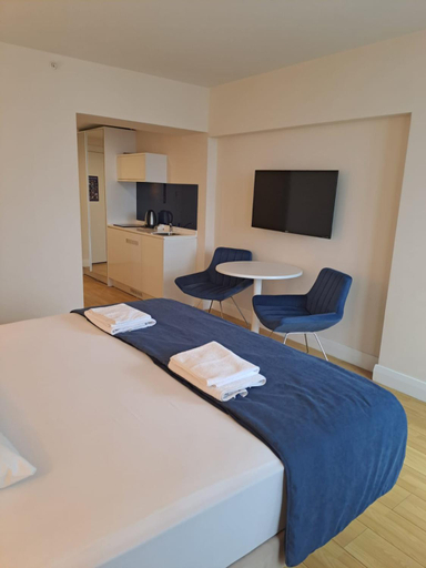 3, Lux apartaments 555, Batumi