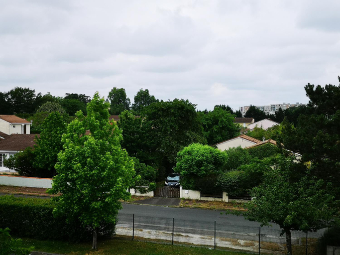 Others 5, Zero stress Bordeaux, T2 calme, 2 parkings, Wifi, Gironde