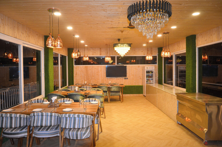 Food & Drinks 4, The Grand View Resort, Dehradun