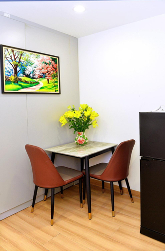 Dining Room 5