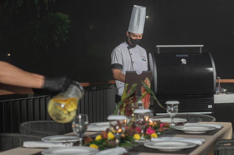 Restaurant 13