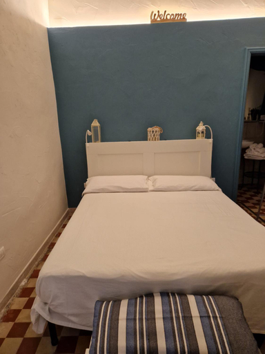 Bedroom 2, B&B Porto Trani, Barletta-Andria-Trani