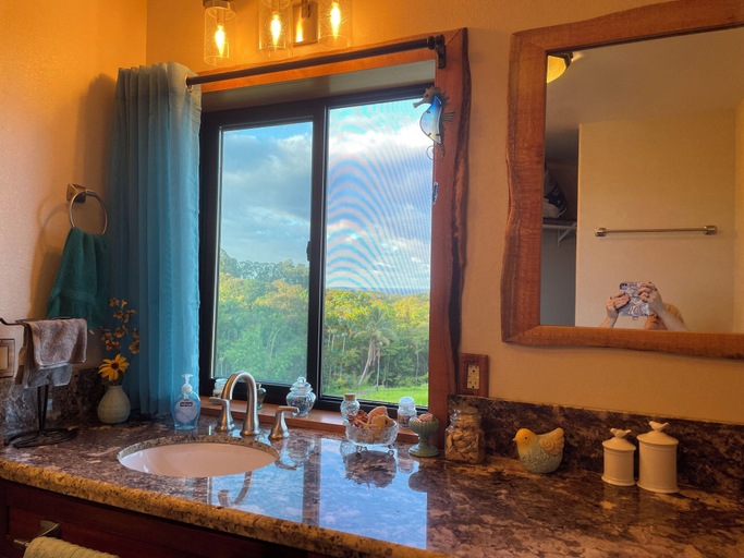 Bathroom 4, Hawaii Magic Skies B&B Farmstay, Hawaii