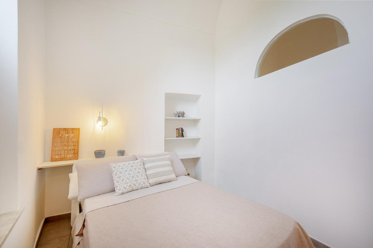 Others 4, Le Volte Procida Home, Napoli