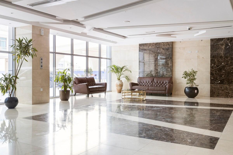 Others 5, 50% OFF Summer Offert, Nice w/ Balcony & Pool View, Dubai
