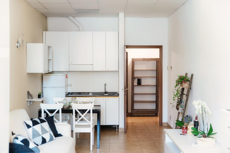 Others 5, Mazzini Apartment, Como