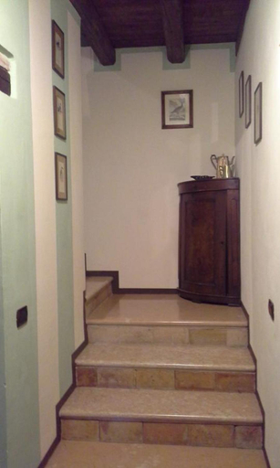 Others 3, B&B Ai Tre Confini, Mantua