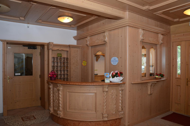 Public Area 2, Hotel La Roccia, Brescia