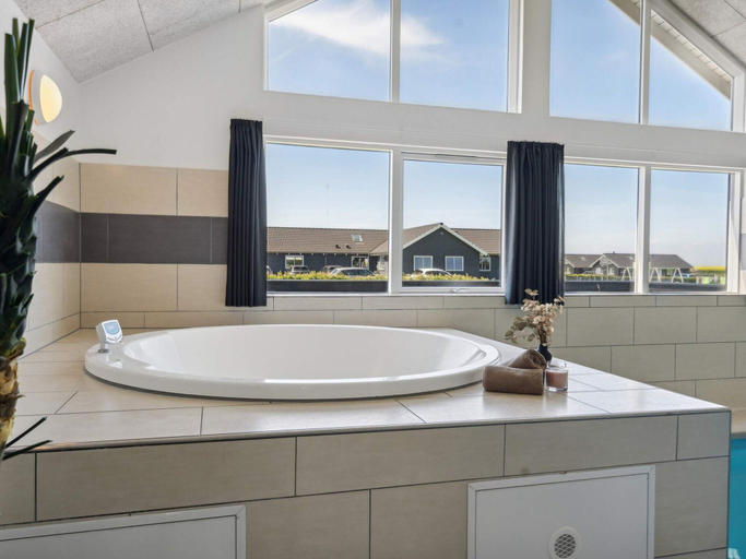 Bathroom, 5 Star Holiday Home in Bogense, Nordfyns