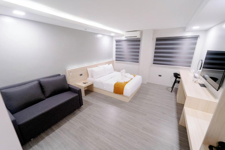 Bedroom 2, A Traveller's Inn, Daraga