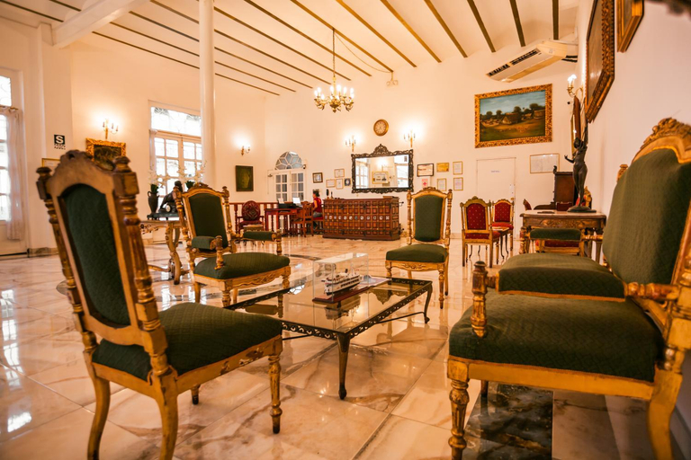 Public Area 2, Casa Morey, Maynas